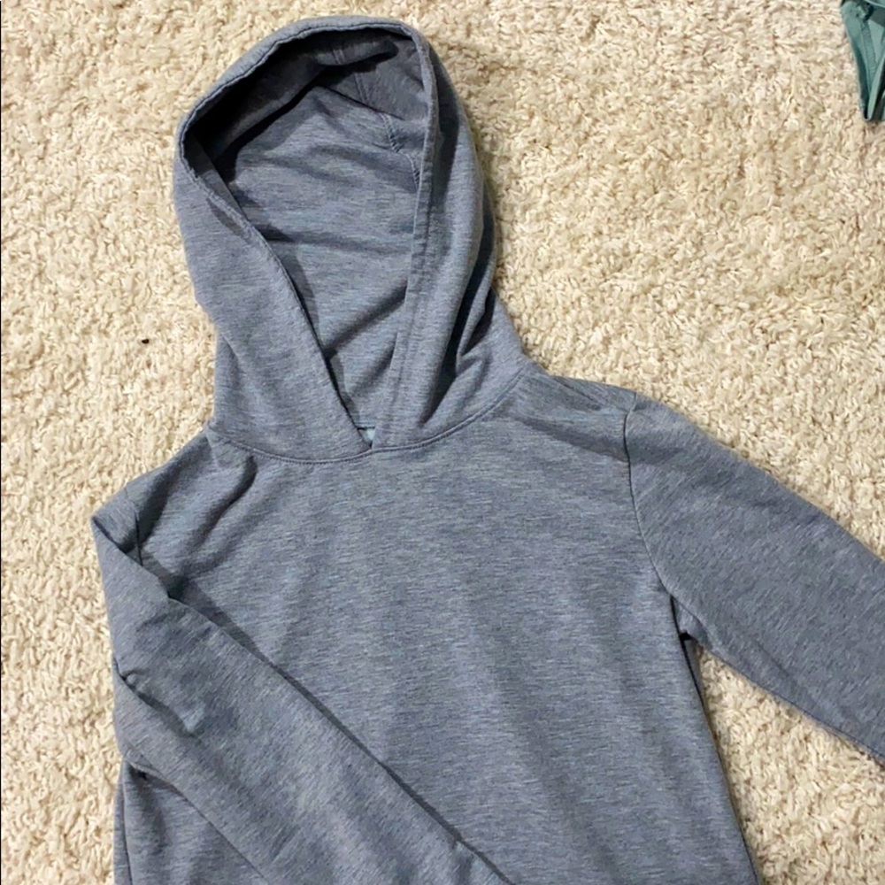 Grey workout long sleeve